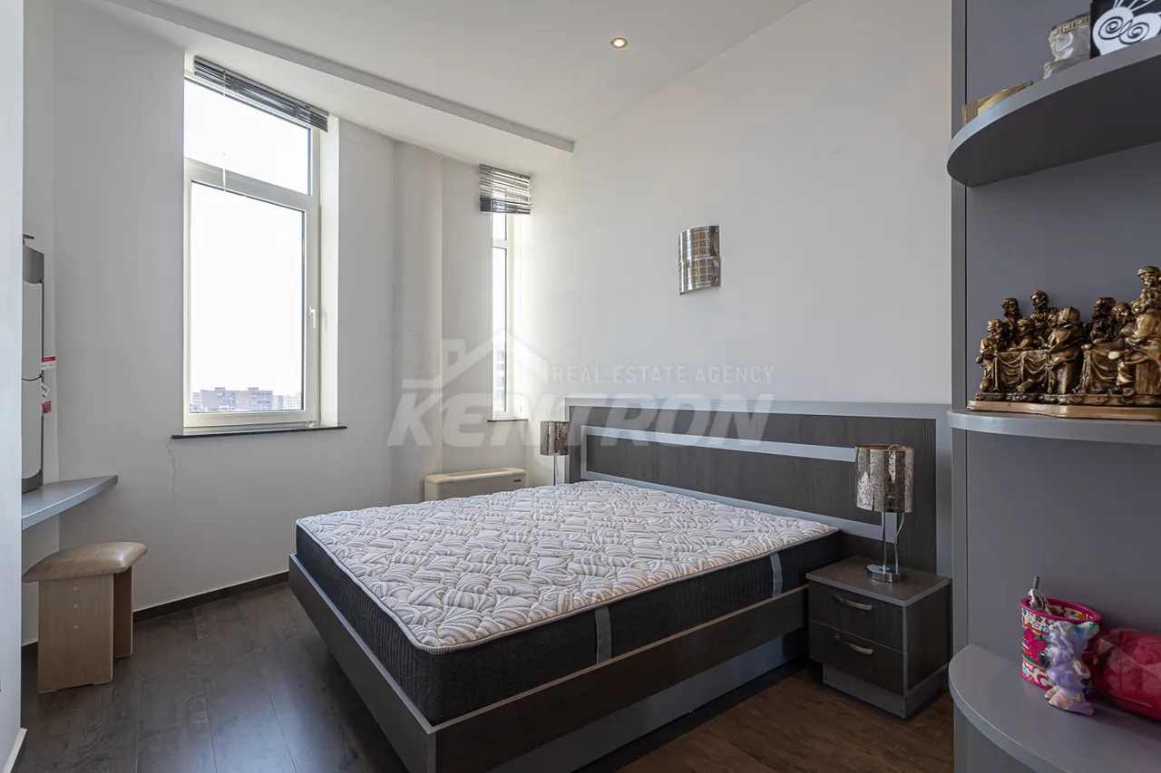 4 սենյականոց բնակարան վարձով Արամի փող, Կենտրոն Երևան, 159127