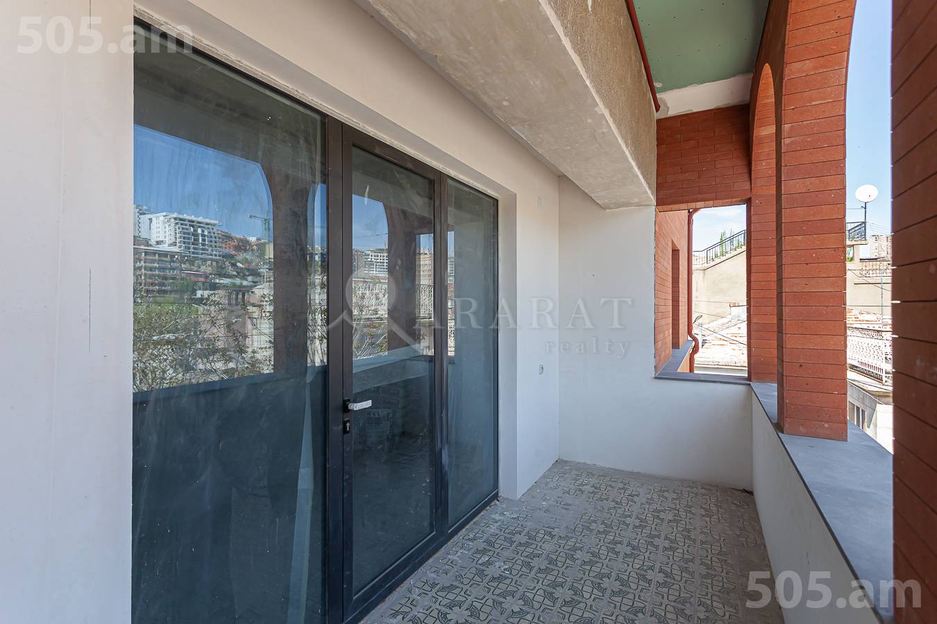 House for sale I. Alikhanyan St, Center Yerevan, 148125