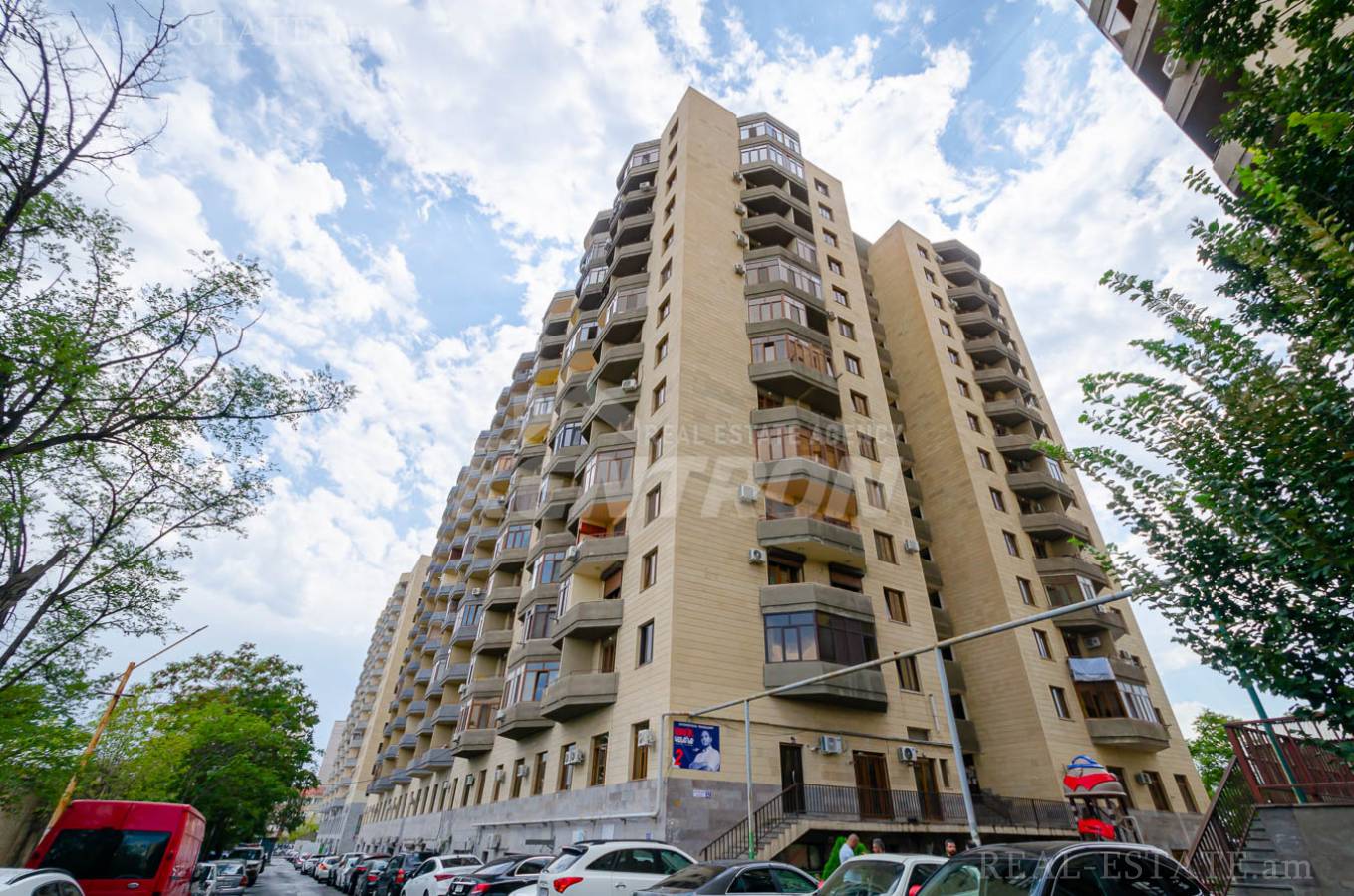 3 bedroom apartment for sale Argishti St, Center Yerevan, 140226
