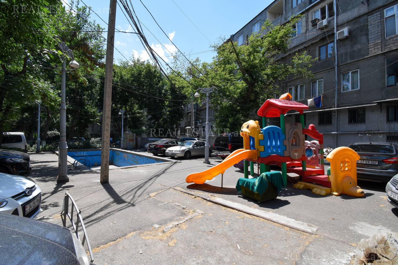 2 bedroom apartment for sale خیابان موسکوویان, مرکز شهر ایروان, 123120