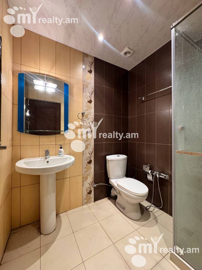 Снять 2 комнатную квартиру Вардананц ул, Центр Ереван, 157987