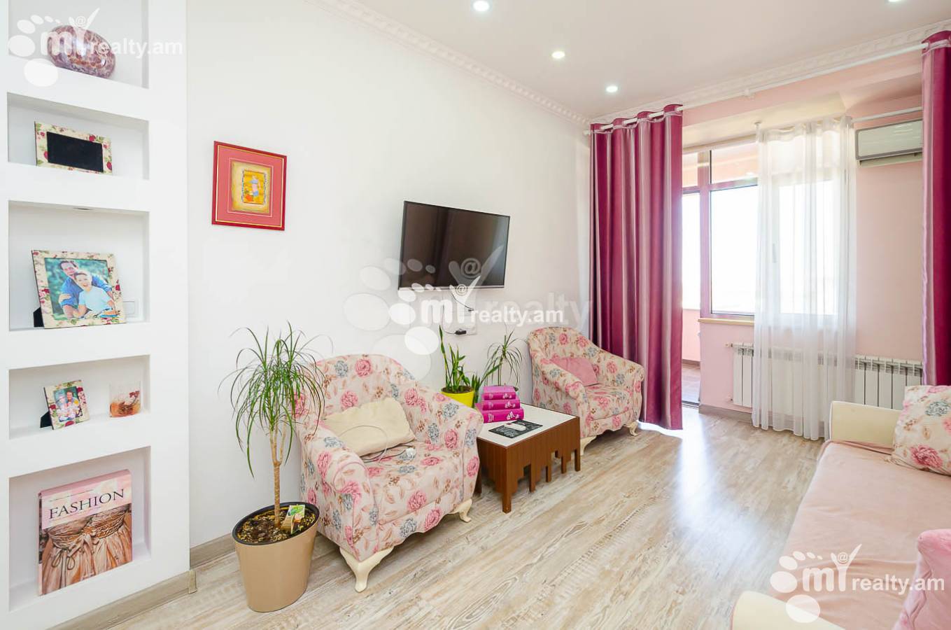 Снять 2 комнатную квартиру Цицернакаберд шоссе, Центр Ереван, 142238