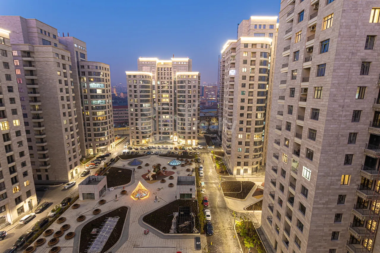 3 bedroom apartment for sale Arshakunyats Ave, Center Yerevan, 158670