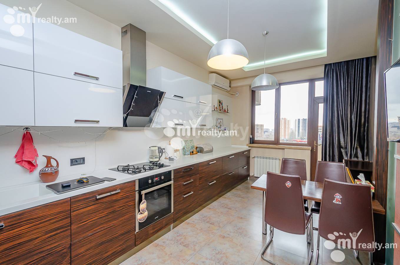 Купить 3 комнатную квартиру Сасна Црер ул., Давташен Ереван, 151530