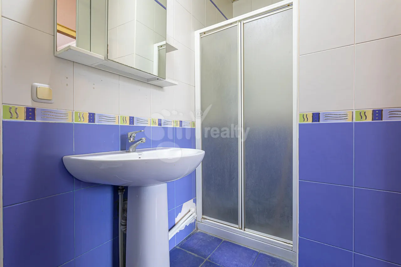 3 bedroom apartment for sale Kievyan St, Arabkir Yerevan, 157468