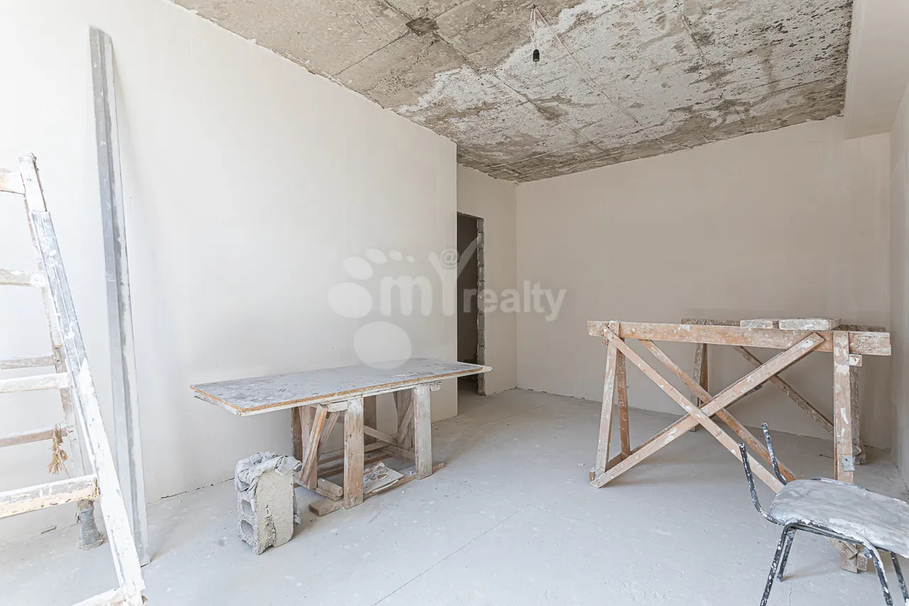 4 bedroom apartment for sale Aram St, Center Yerevan, 157561
