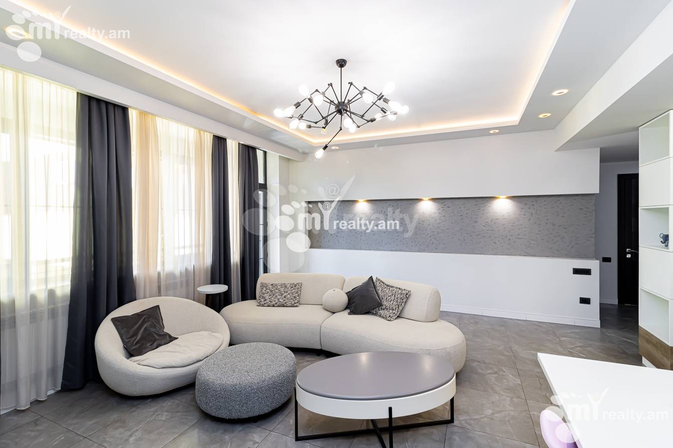 2 bedroom apartment for sale Amiryan St, Center Yerevan, 154194