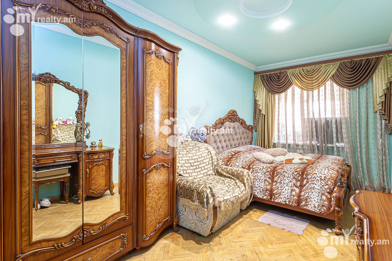 4 սենյականոց բնակարան  Վ.Փափազյան փող, Արաբկիր Երևան, 145108