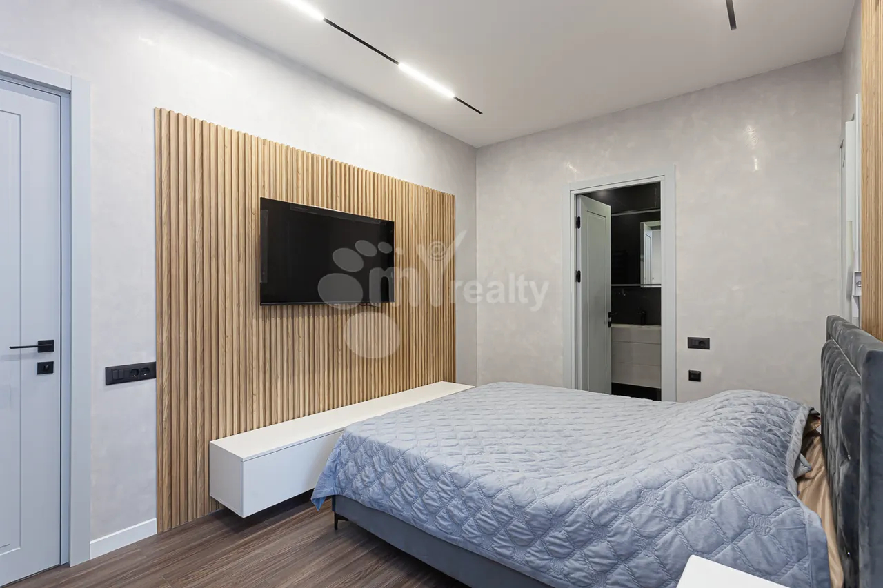 3 bedroom apartment for rent Arshakunyats Ave, Center Yerevan, 161054
