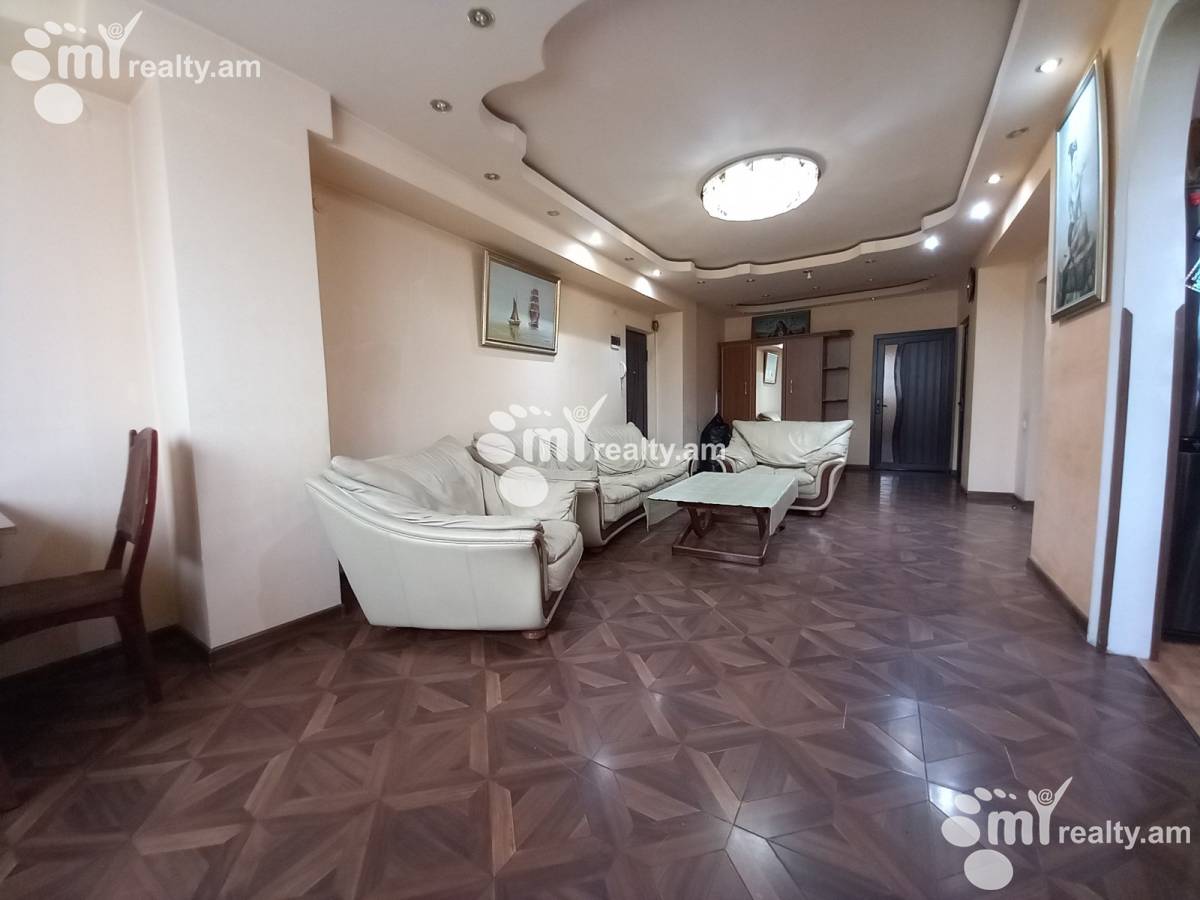 3 սենյականոց բնակարան  Խորենացու փող, Կենտրոն Երևան, 156484