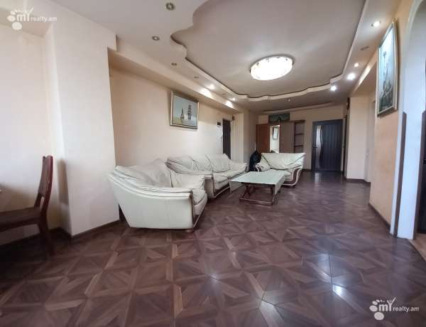 kupit-kvartiru/3-komnatnaya/M.Khorenatsi+St/Center/Yerevan