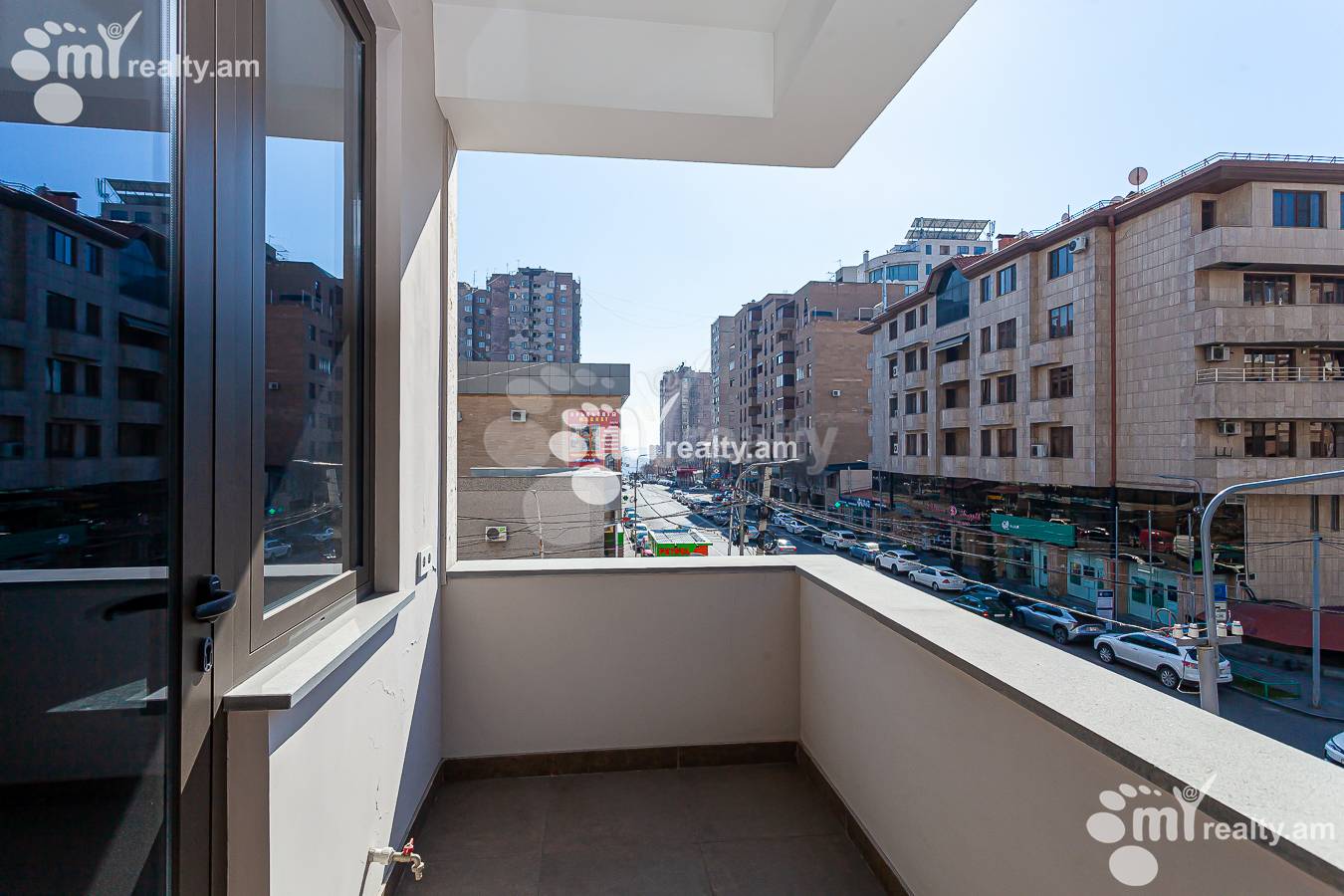 3 սենյականոց բնակարան  Վ.Վաղարշյան փող, Արաբկիր Երևան, 145547