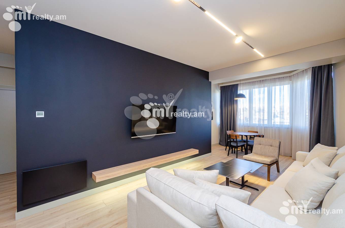 3 bedroom apartment for sale rue d'A.Manukyan, Center Yerevan, 152059