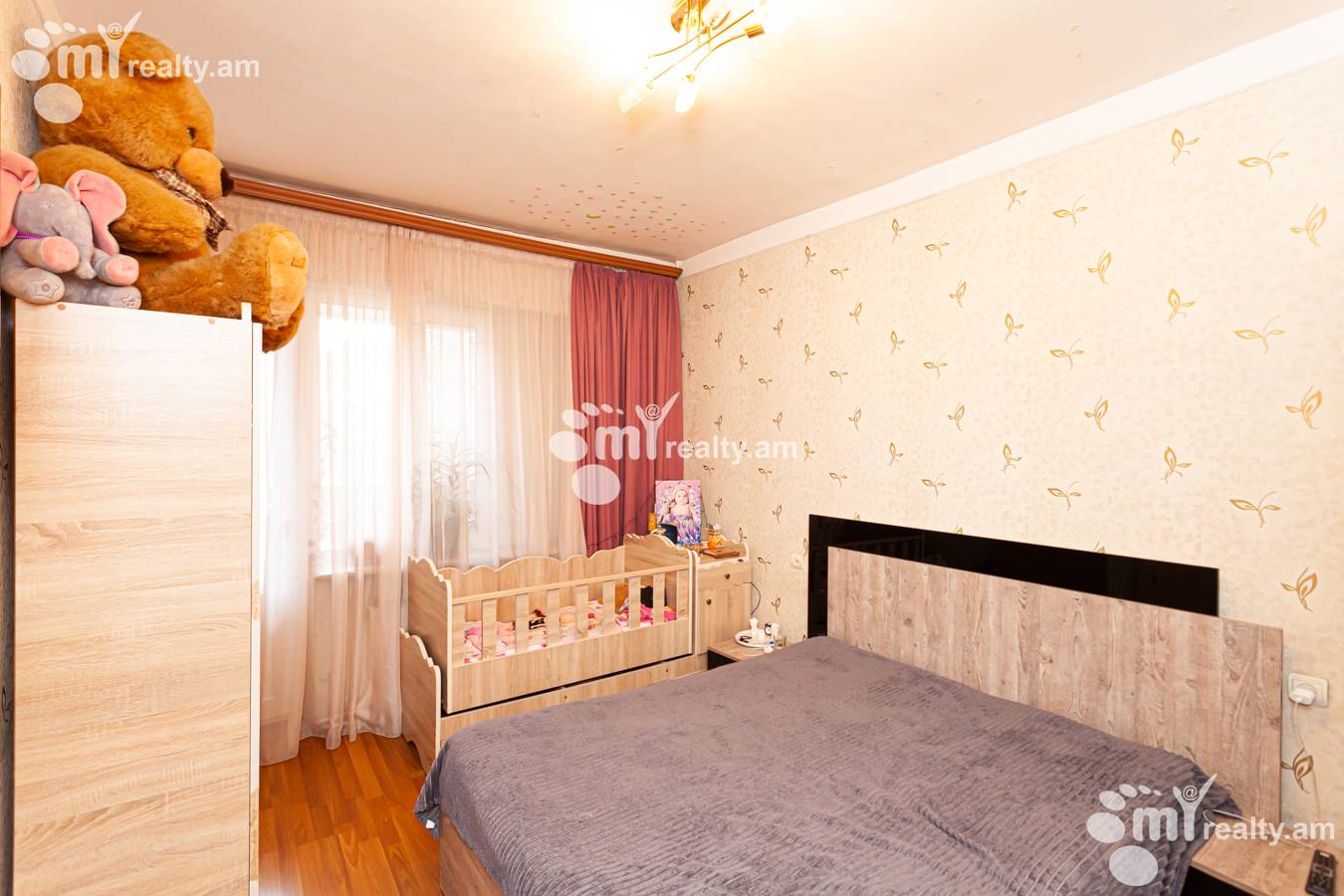 4 bedroom apartment for sale Kajaznuni St, Center Yerevan, 143099