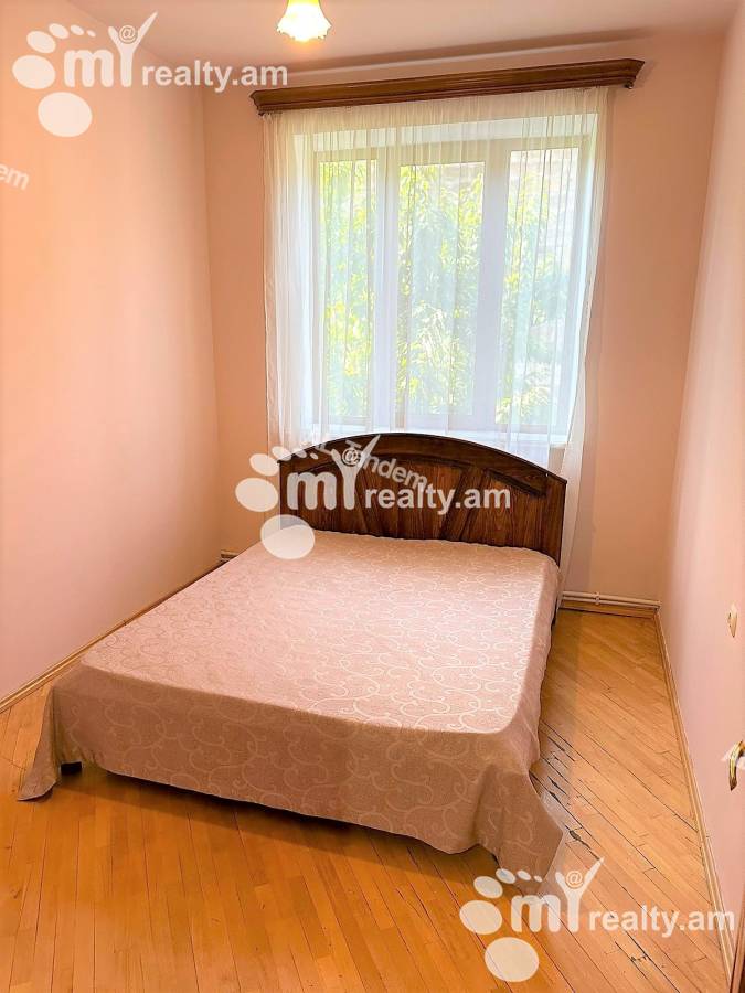 House for sale Tigran Mets Ave, Center Yerevan, 137719