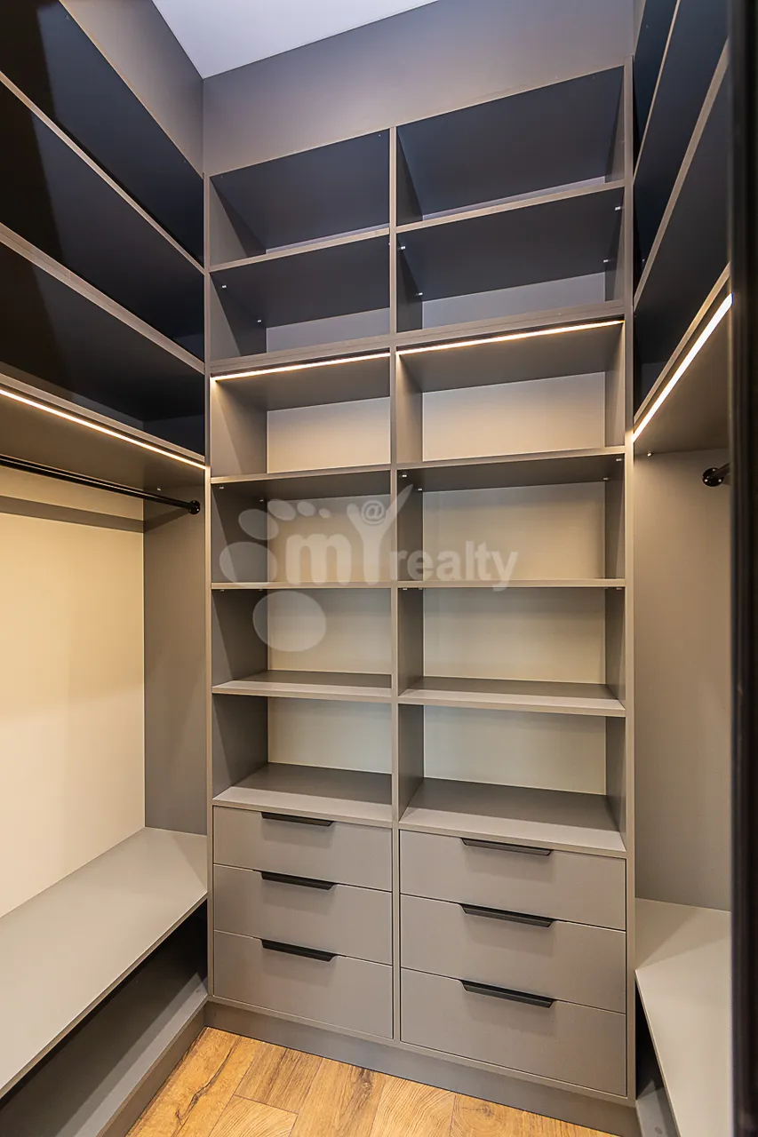 3 bedroom apartment for sale Komitas Ave, Arabkir Yerevan, 161266