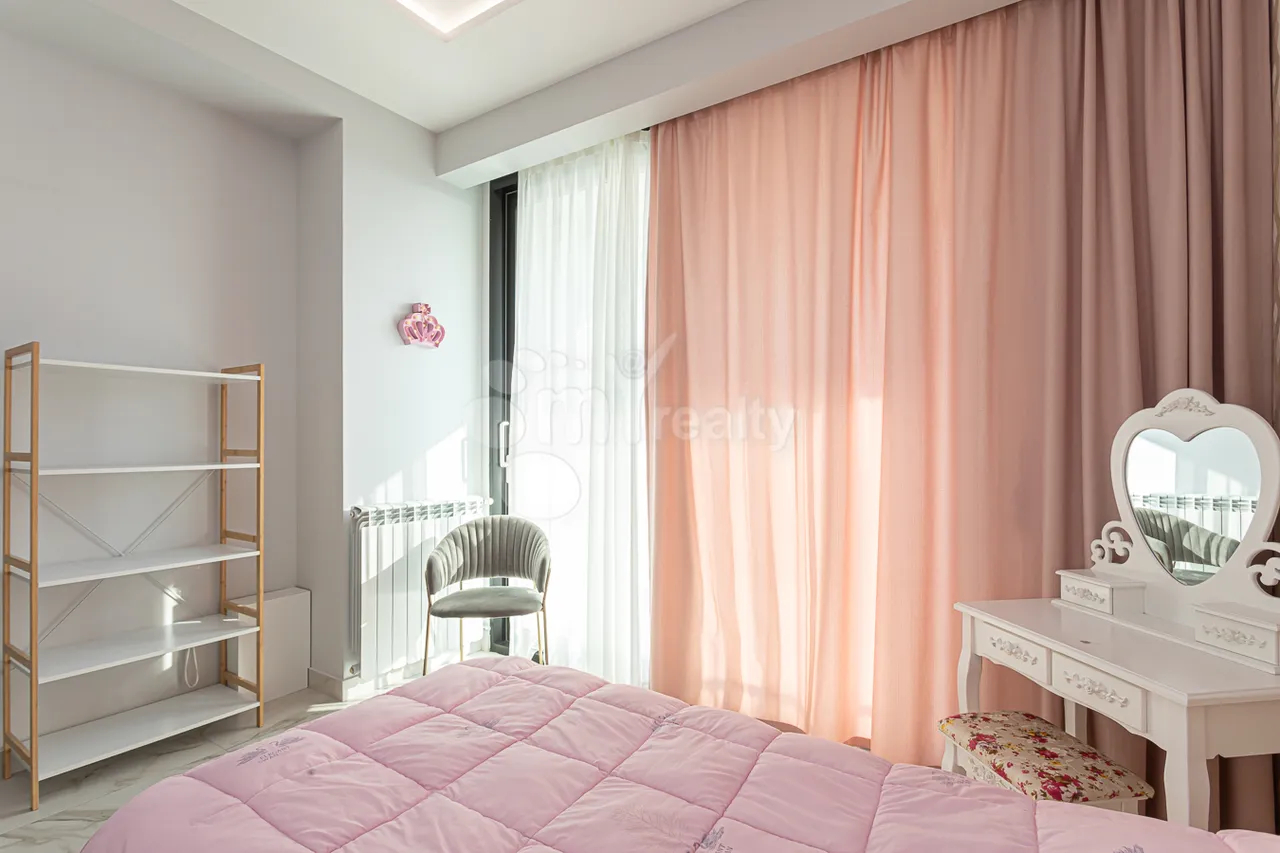 3 սենյականոց բնակարան վարձով Անտառային, Գ.Էմինի փող., Կենտրոն Երևան, 157356