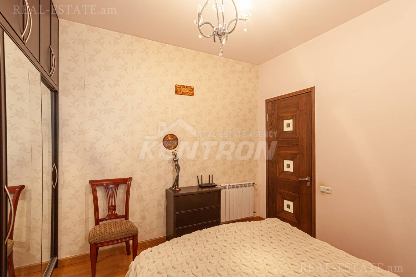 4 bedroom apartment for sale خیابان کاجازنونی, مرکز شهر ایروان, 138855