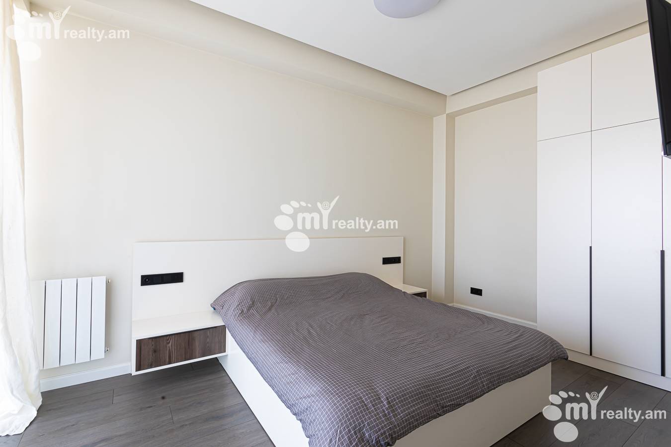 2 սենյականոց բնակարան վարձով Կ. Ուլնեցու փող., Քանաքեռ-Զեյթուն Երևան, 156811