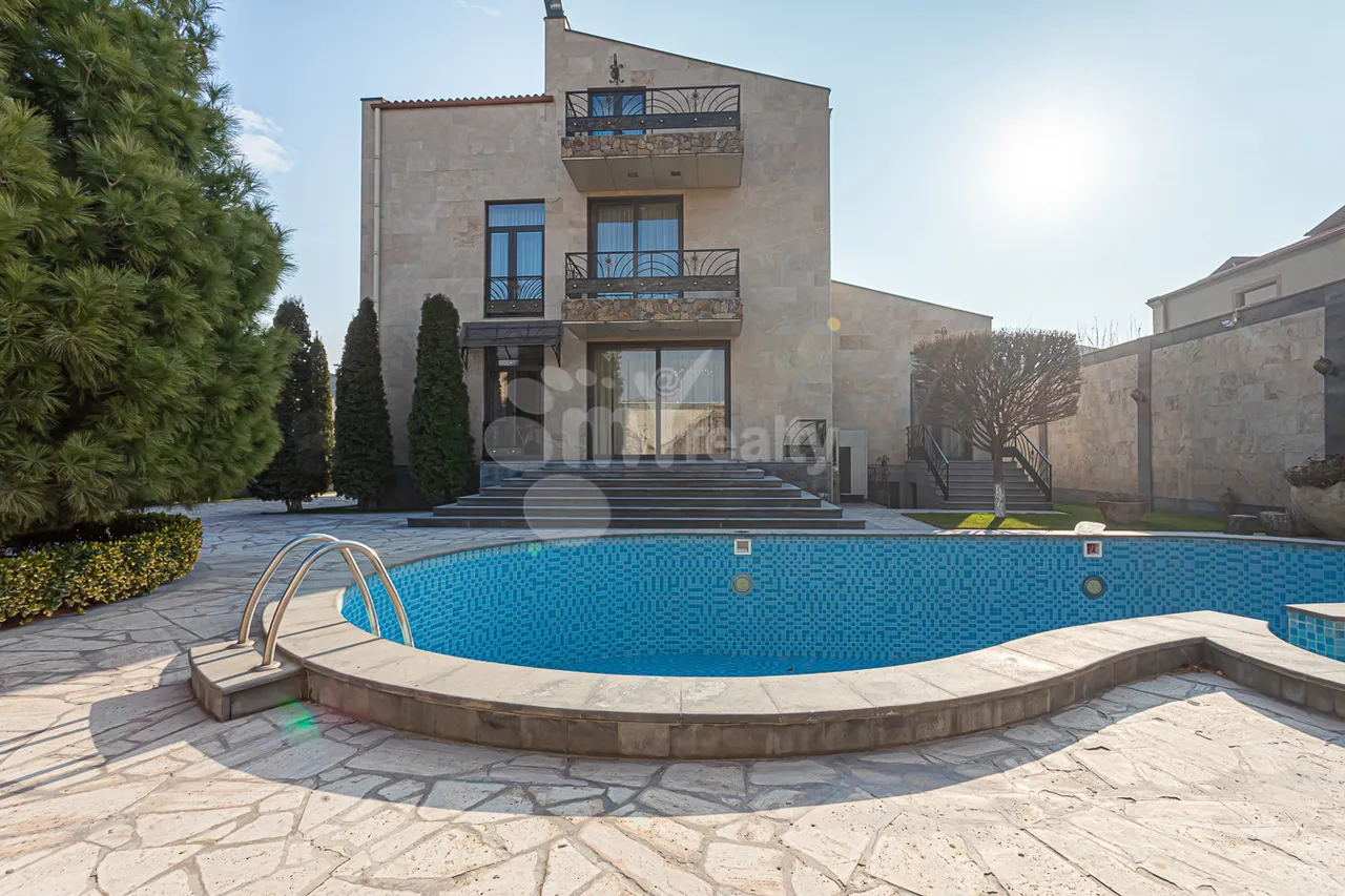 House for sale G 1 dis., Adjapnyak Yerevan, 158467