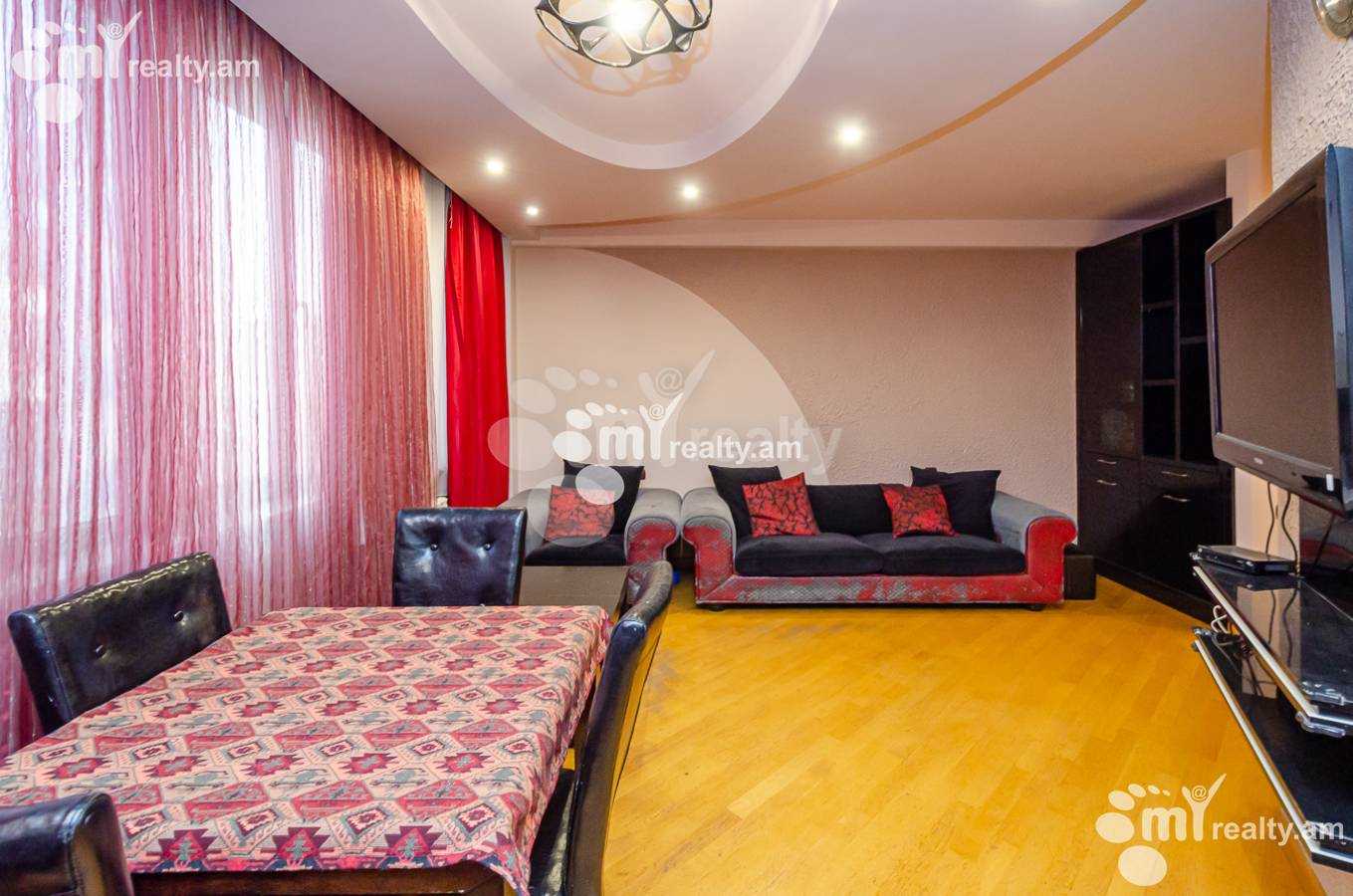 3 սենյականոց բնակարան վարձով Պուշկինի փող, Կենտրոն Երևան, 151471