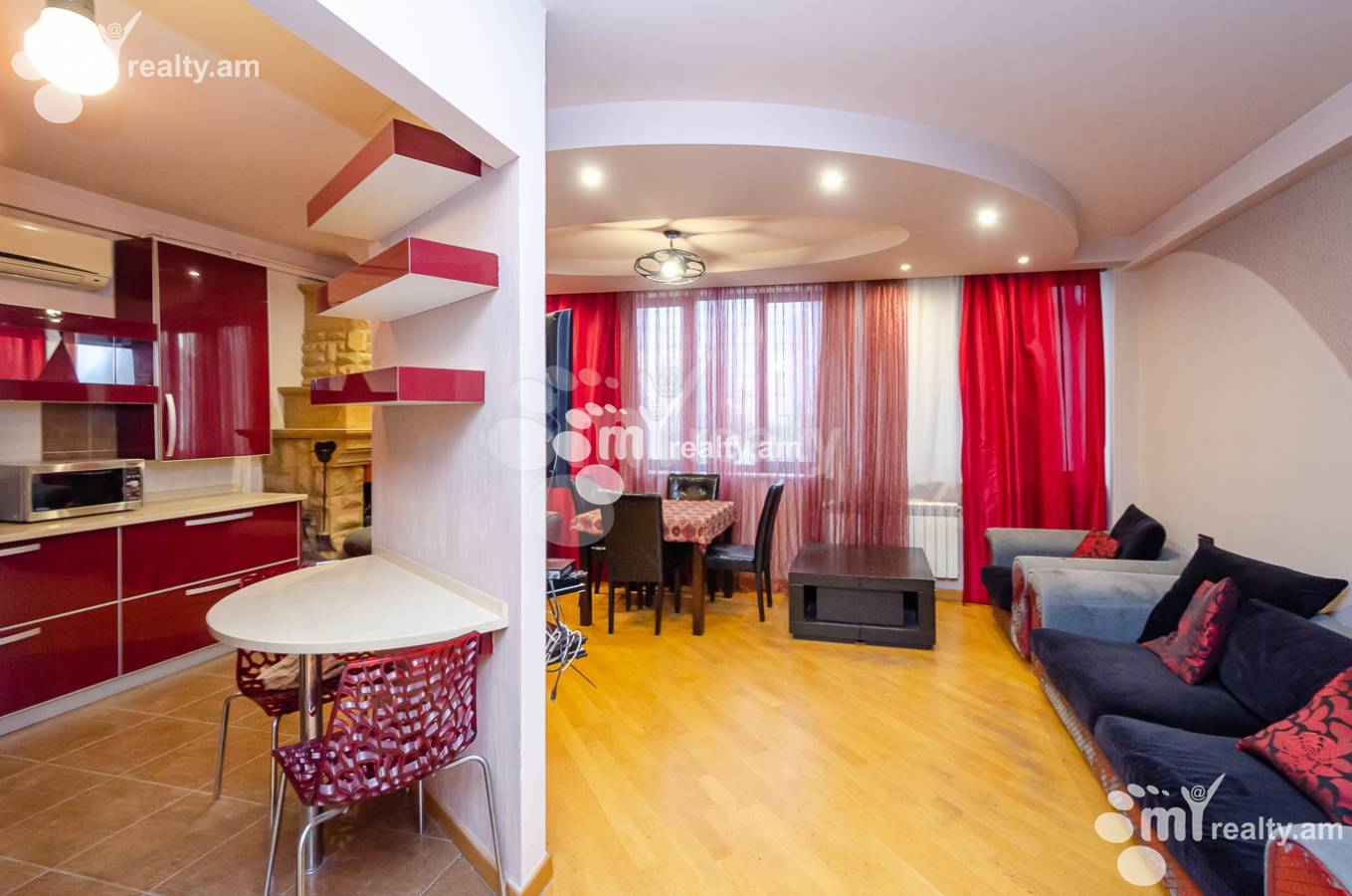 3 սենյականոց բնակարան վարձով Պուշկինի փող, Կենտրոն Երևան, 151471