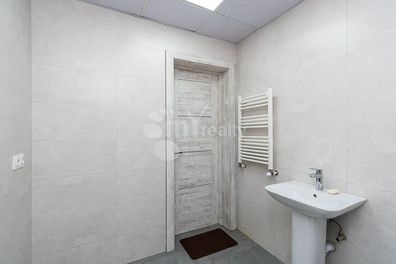 Commercial property for sale N. Tigranyan St, Arabkir Yerevan, 160887
