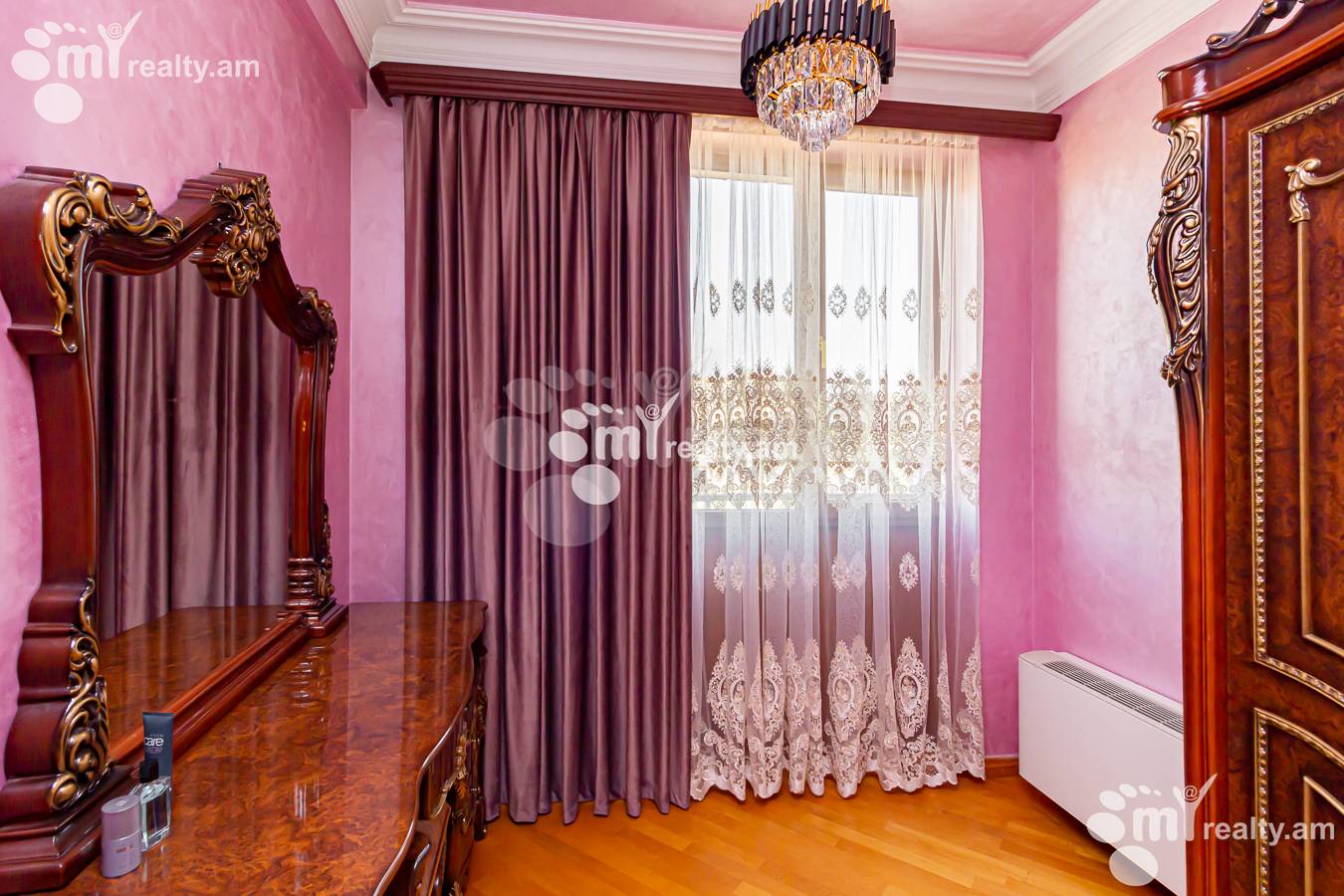4 bedroom apartment for rent Yekmalyan St, Center Yerevan, 151964