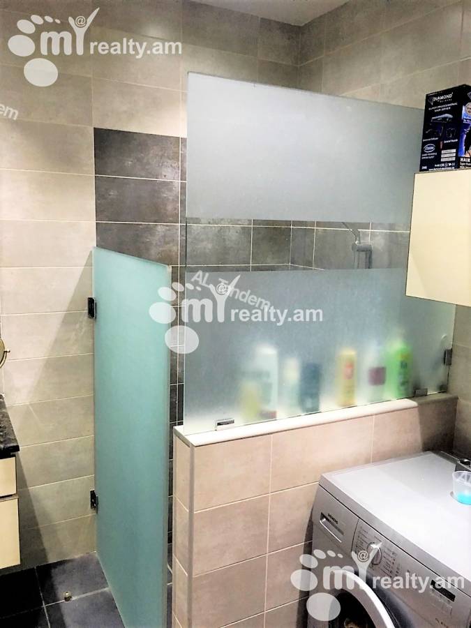 3 bedroom apartment for sale Rostom St, Center Yerevan, 142274