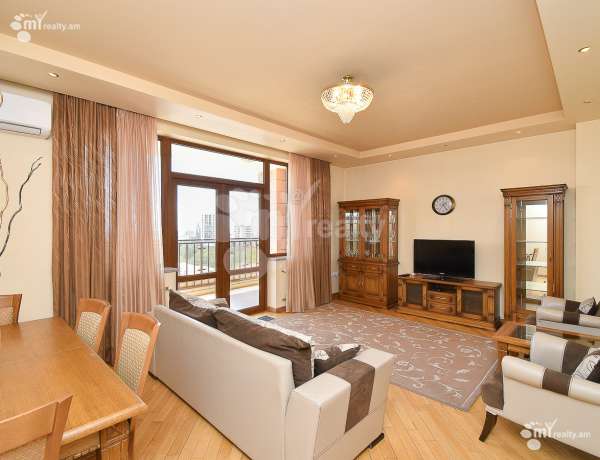 4-senyakanoc-bnakaran-vacharq-Yerevan-Center