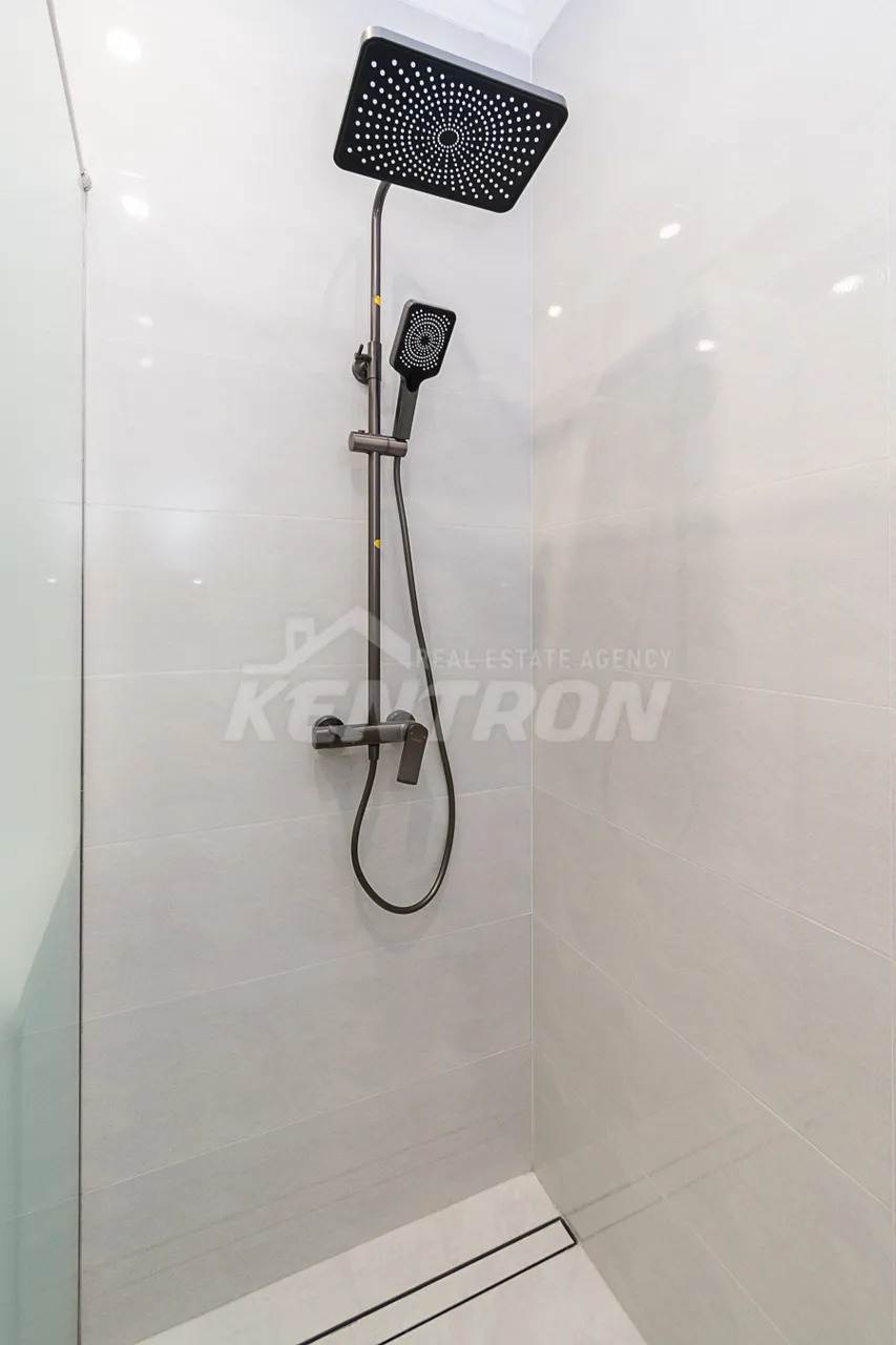 3 bedroom apartment for sale Griboedov St, Arabkir Yerevan, 159219