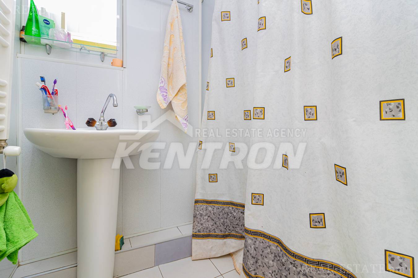 3 bedroom apartment for sale Saryan St, Center Yerevan, 135755