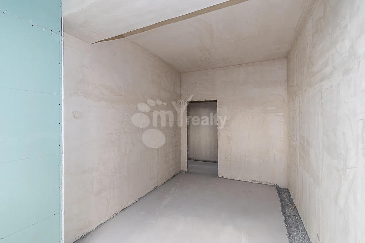 Купить 4 комнатную квартиру Адонц ул, Арабкир Ереван, 159468