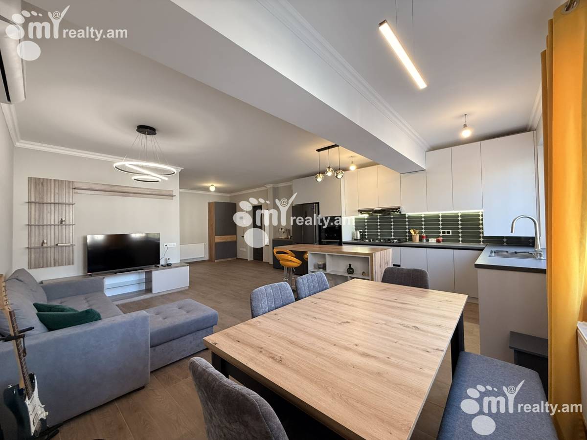 3 bedroom apartment for sale خیابان سوندوکیان, عربگیر ایروان, 157619