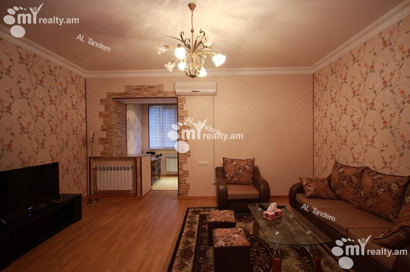 2 սենյականոց բնակարան  Սայաթ-Նովայի պող, Կենտրոն Երևան, 160115