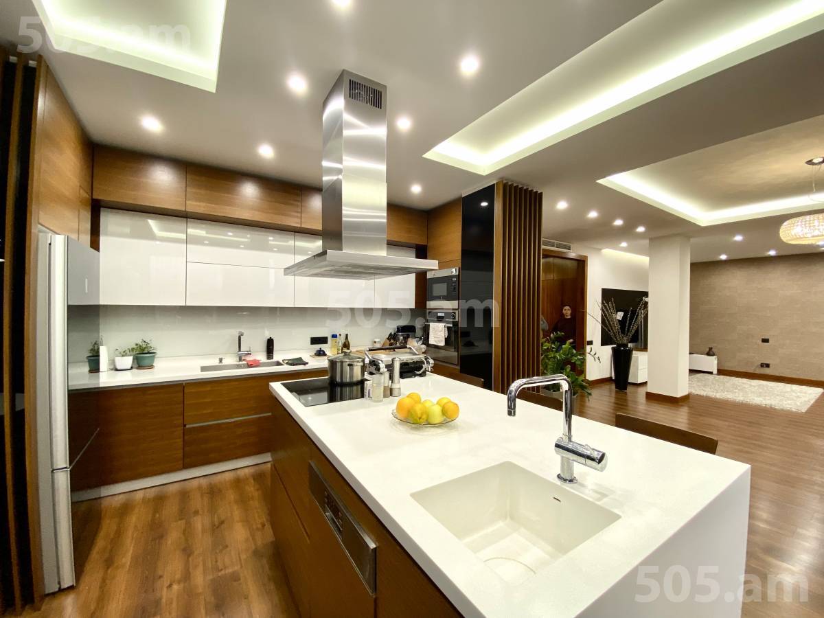 Купить 5 комнатную квартиру Царав Ахбюр ул., Аван Ереван, 116089