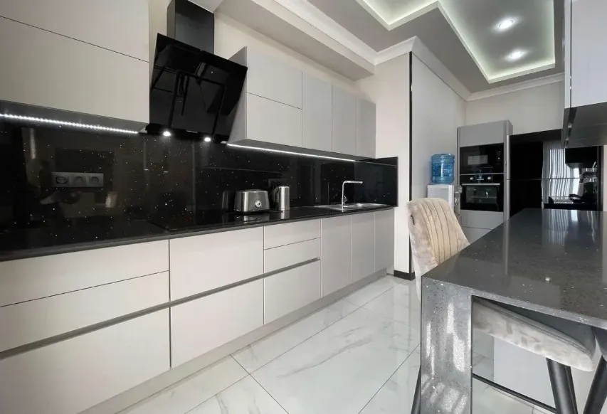 3 bedroom apartment for rent Koghbatsi St, Center Yerevan, 161647