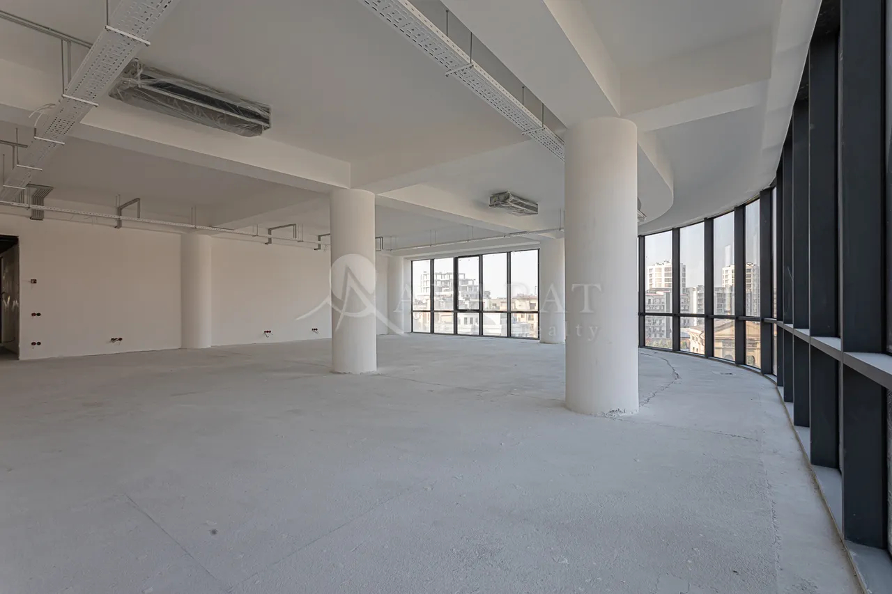 Снять коммерческoе помещение Азатутян пр, Арабкир Ереван, 158321