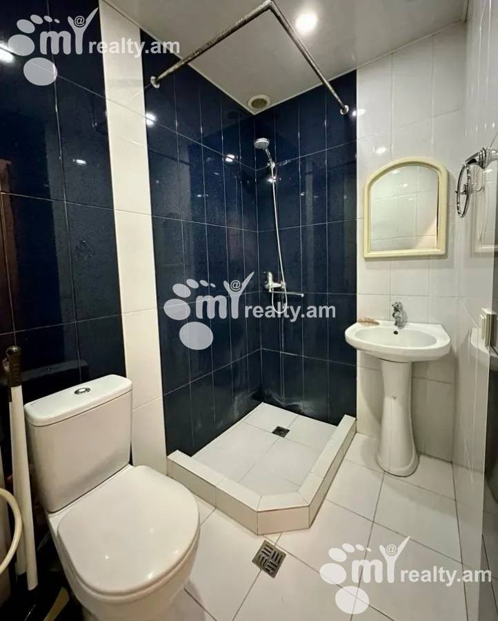 2 bedroom apartment for rent Heratsi St, Center Yerevan, 157085