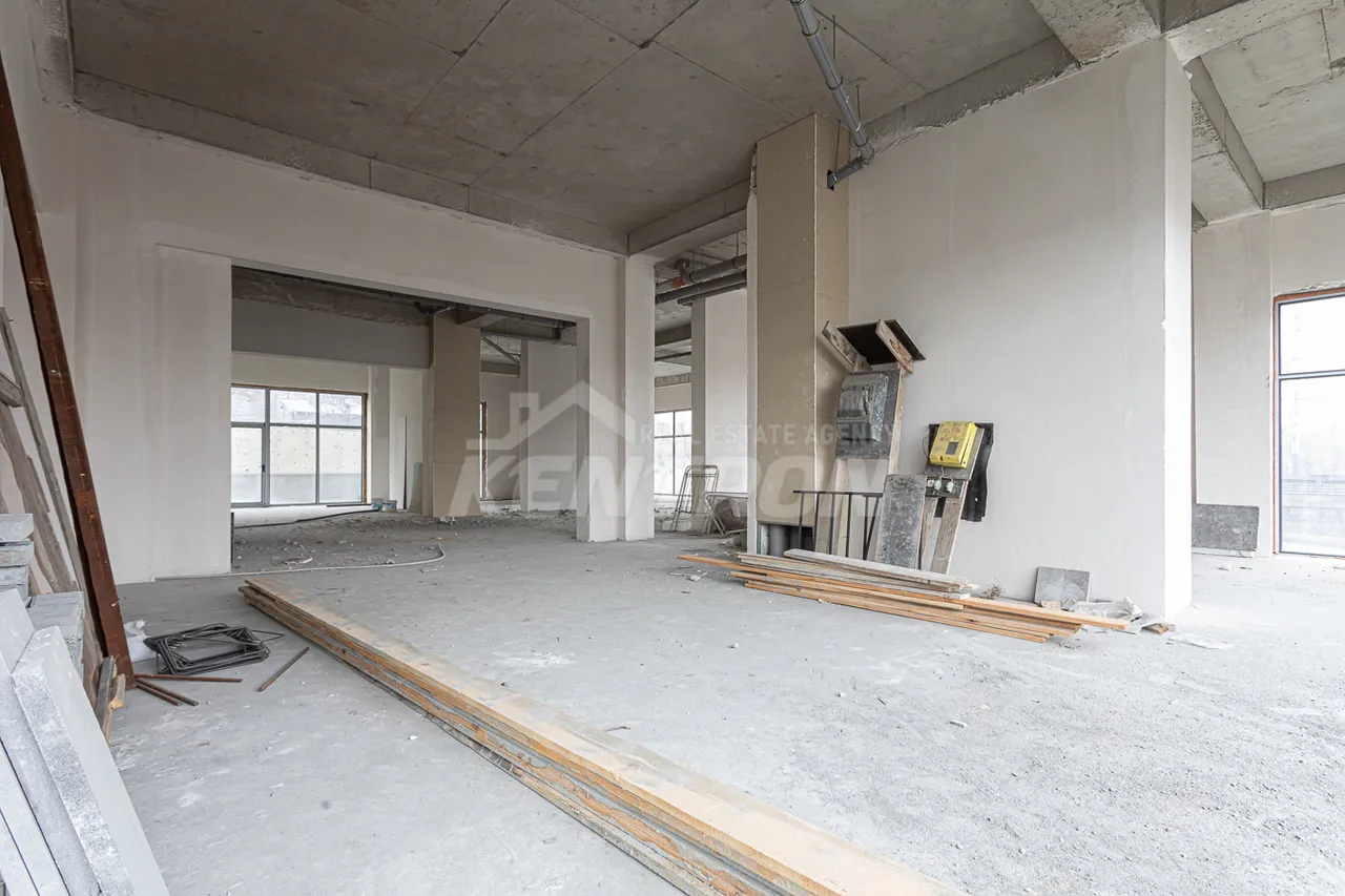 Commercial property for sale Khudyakov St, Awan Yerevan, 158556
