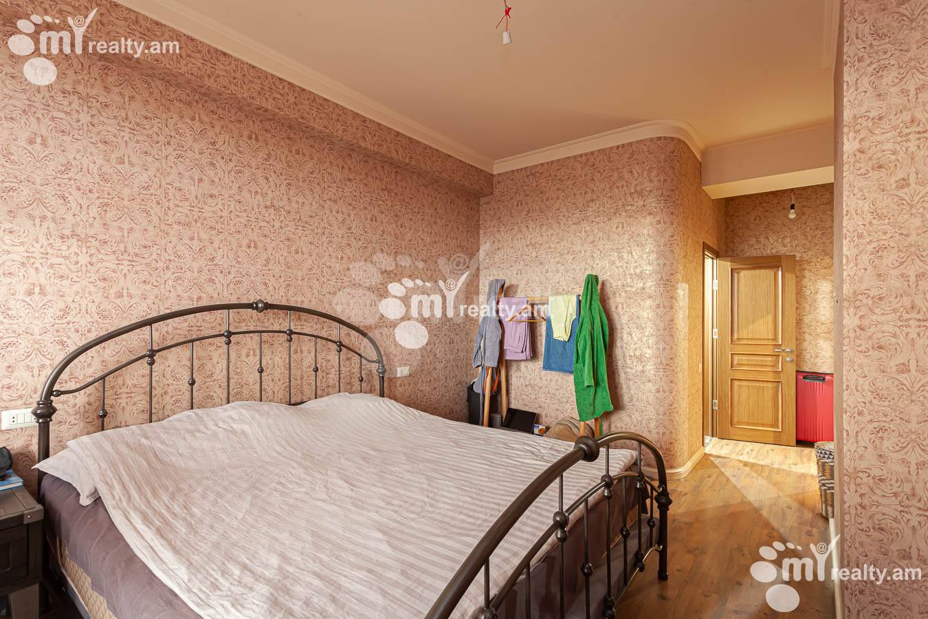 4 bedroom apartment for sale خیابان برادران اوربِلی, عربگیر ایروان, 153291