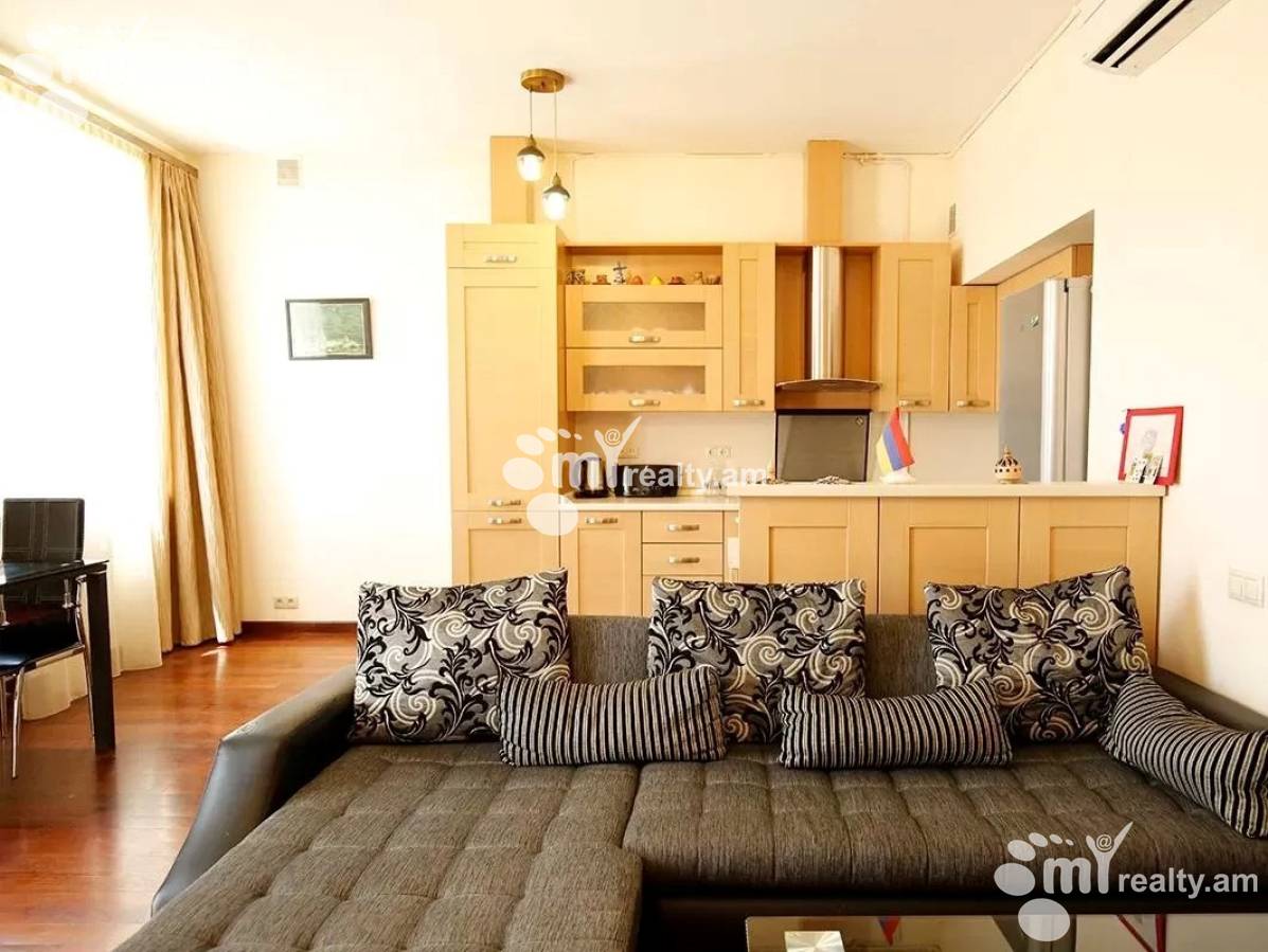 3 bedroom apartment for rent خیابان تامانیان, مرکز شهر ایروان, 158175