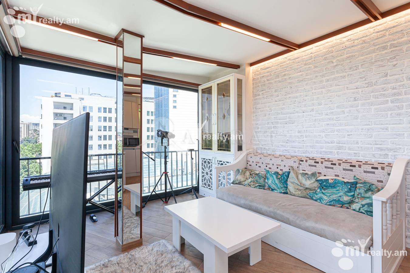 2 bedroom apartment for sale M.Khorenatsi St, Center Yerevan, 155457