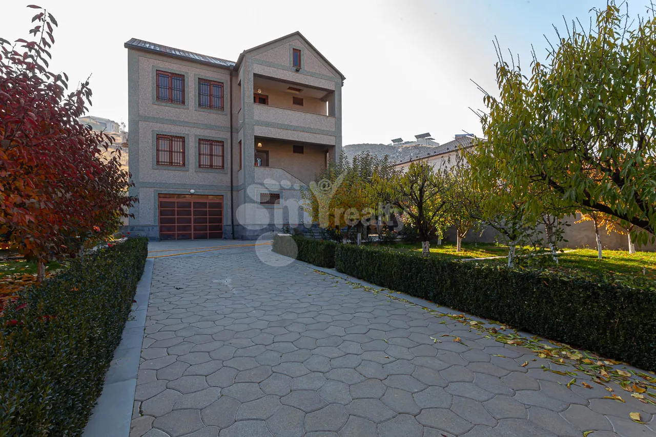 House for sale Teryan st, Avan Yerevan, 157309