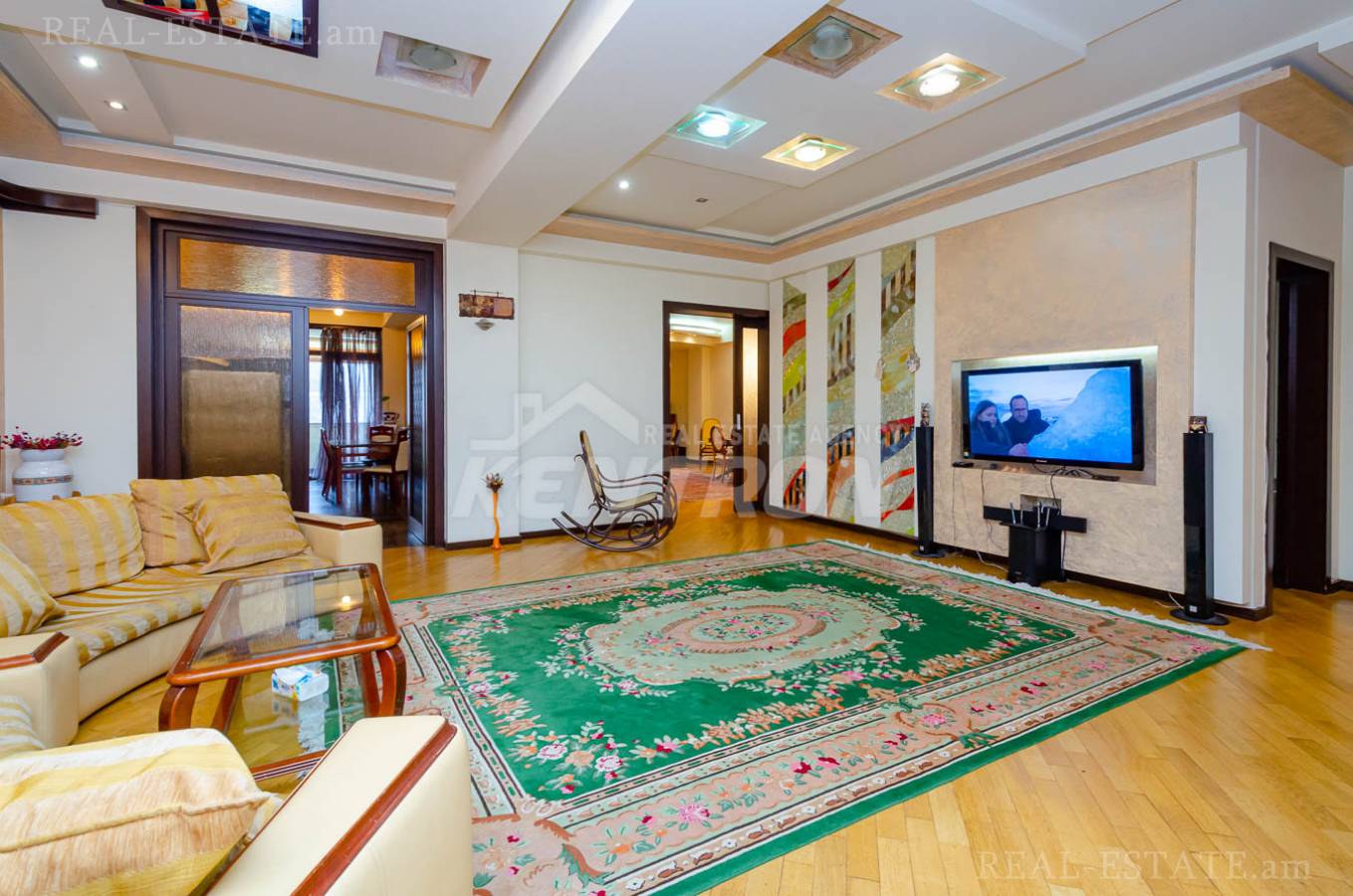 3 սենյականոց բնակարան  Եկմալյան փող, Կենտրոն Երևան, 139925