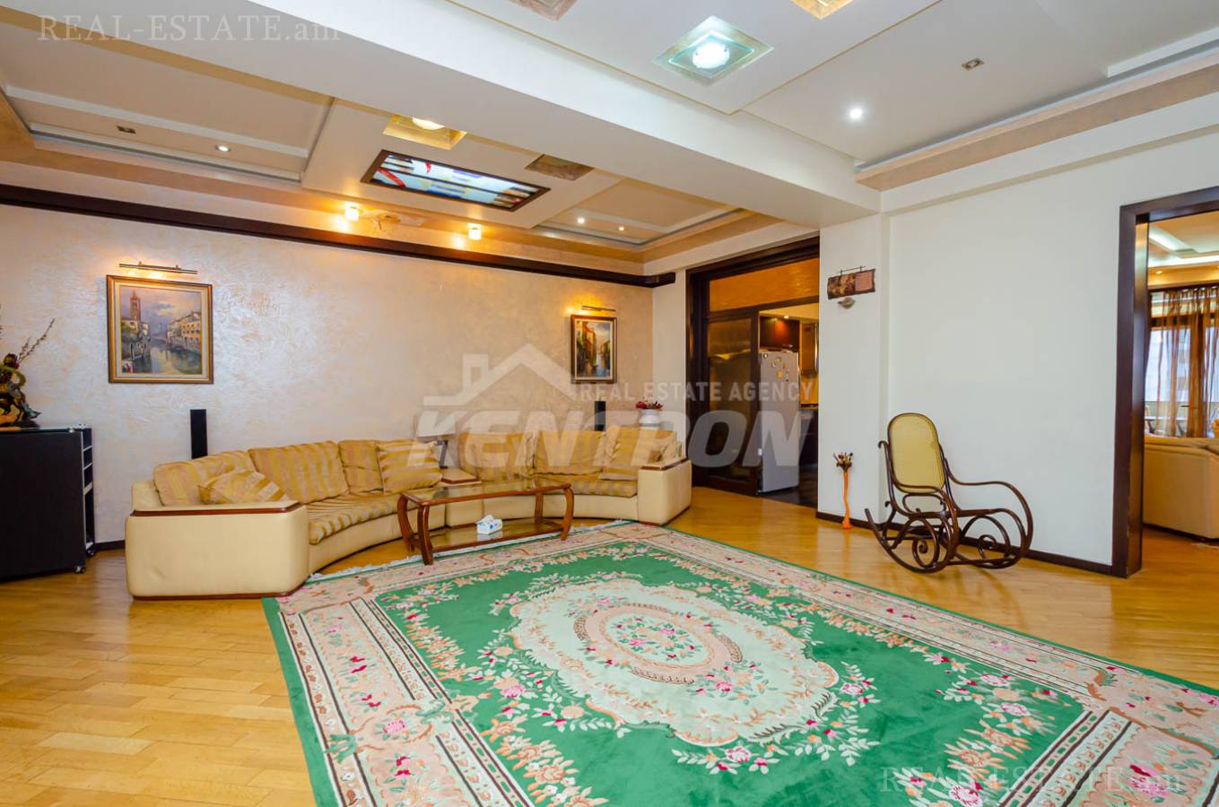 3 սենյականոց բնակարան  Եկմալյան փող, Կենտրոն Երևան, 139925