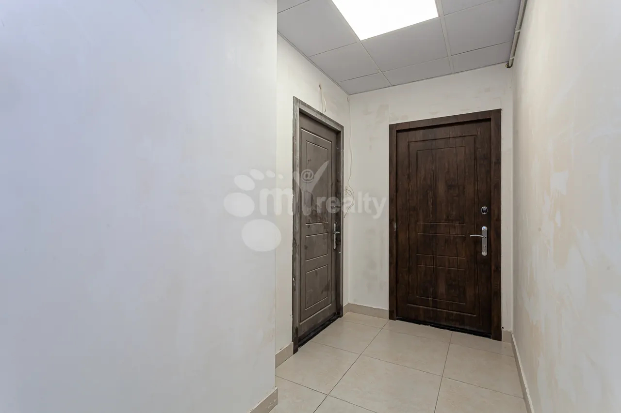 3 bedroom apartment for sale Hasratyan st., Adjapnyak Yerevan, 157406