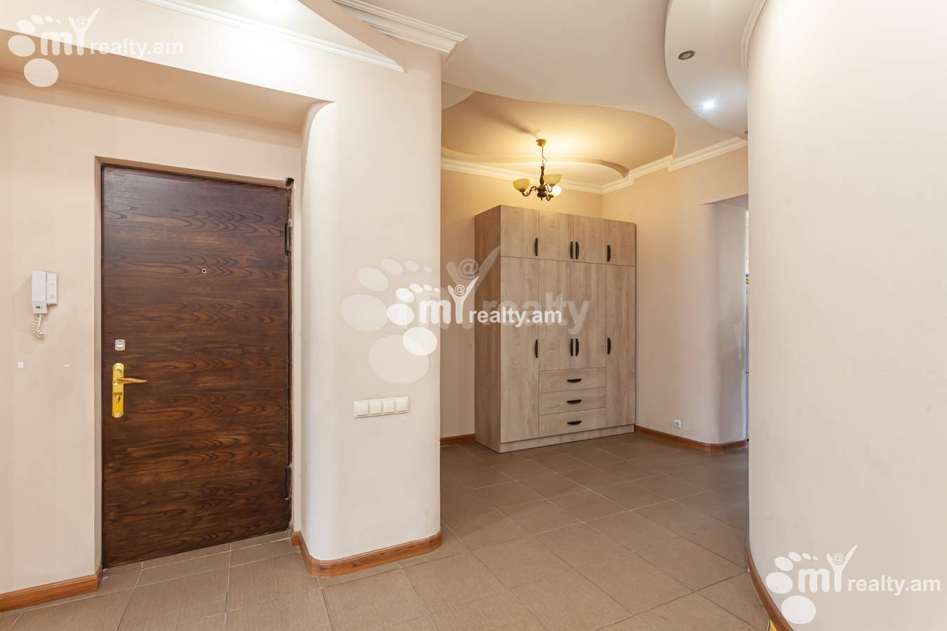 Купить 2 комнатную квартиру Маштоца пр, Центр Ереван, 150719