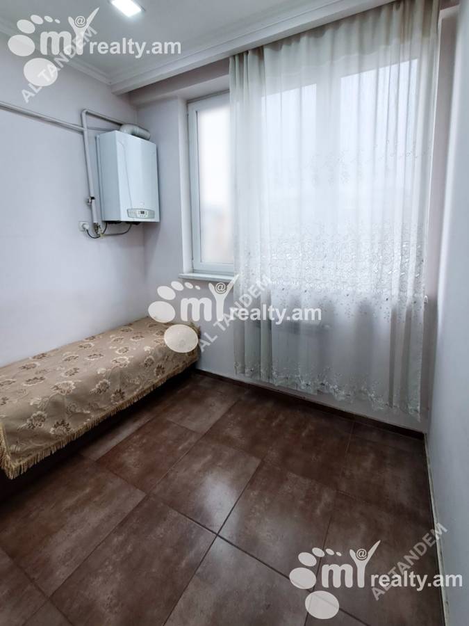 Снять 2 комнатную квартиру Вардананц ул, Центр Ереван, 160260