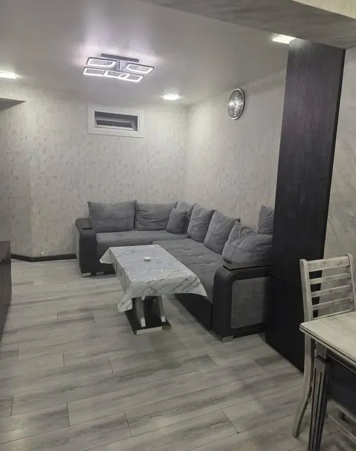 bnakaran/3-senyakanoc/Taronctsu+St/Shengavit/Yerevan